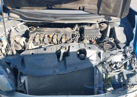 2013 Honda Civic Lx z USA, uszkodzony, nr VIN 2HGFB2F57DH505801